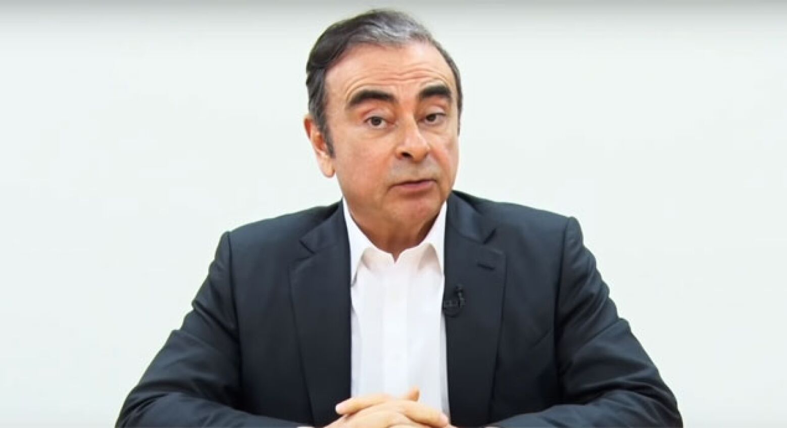 Lembra-se dele? Ghosn acusa Nissan de entrar numa "aquisição disfarçada"