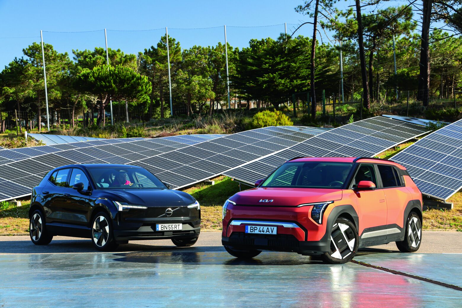 Kia EV3 vs Volvo EX30: Linhas direitas