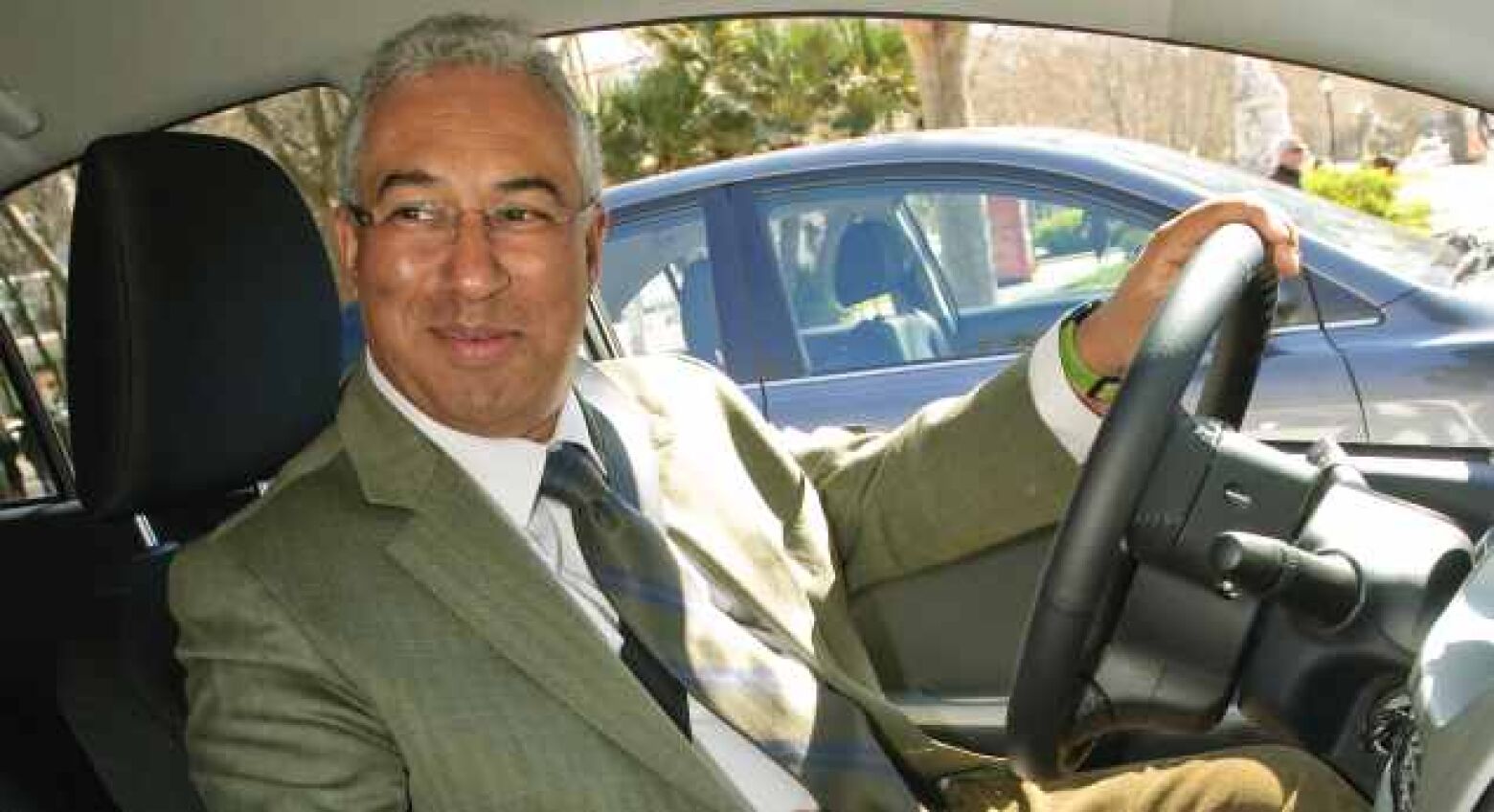 Híbridos plug-in. António Costa quer prolongar vendas até 2040