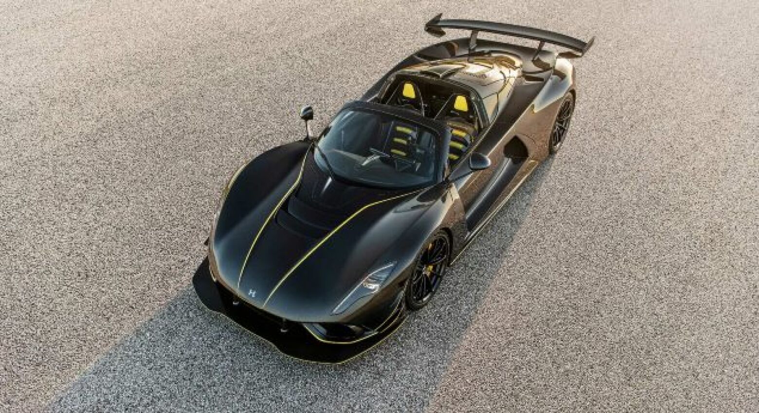 Apenas três milhões. Hennessey apresenta o Venom F5 Revolution Roadster