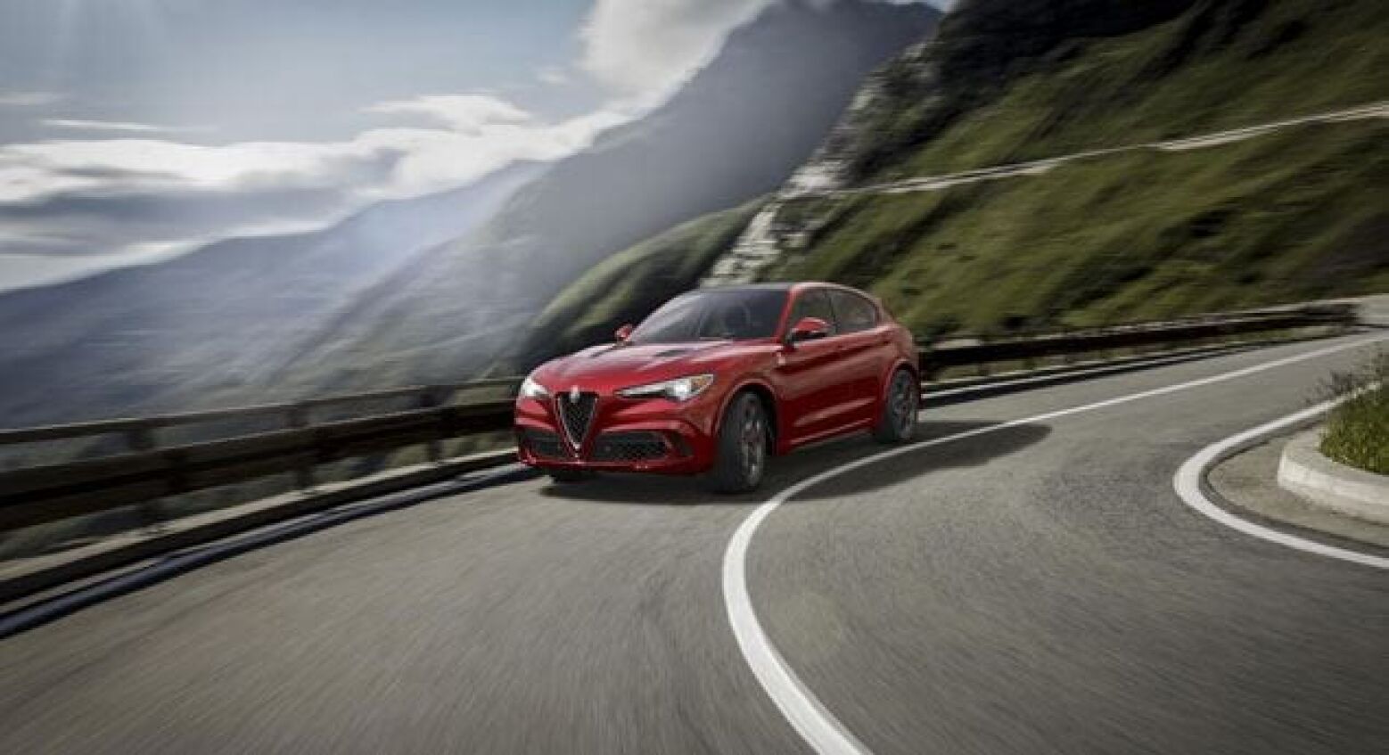 Alfa Romeo Stelvio já tem fotos