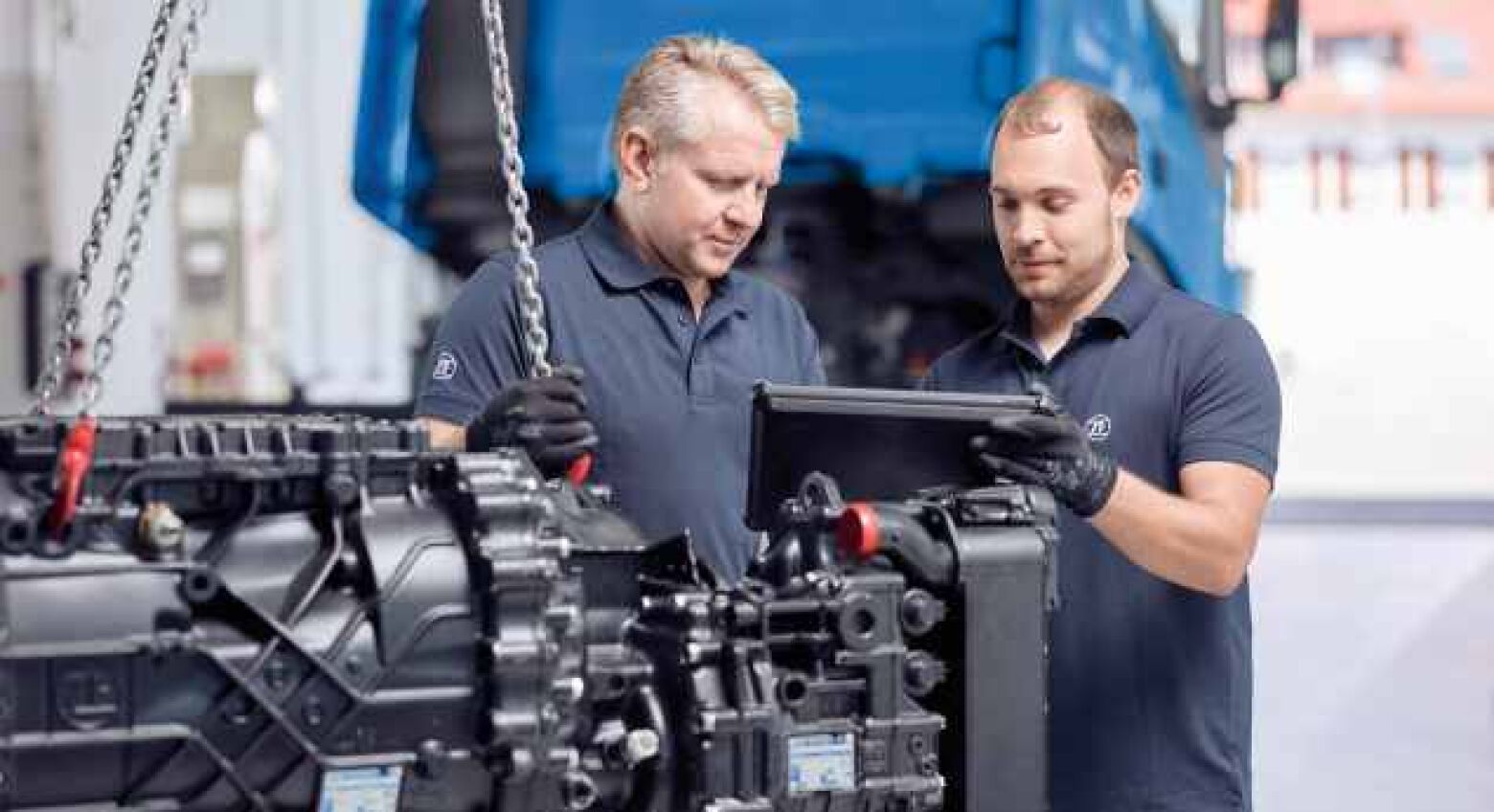 ZF disponibiliza peças de embraiagem para transmissões TraXon
