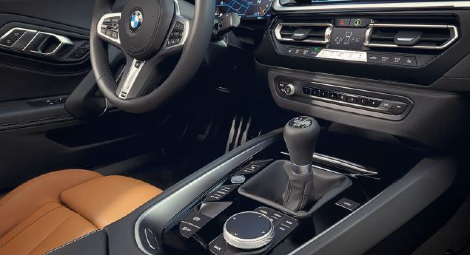 A sério? BMW Z4 M440i tem como novidade uma caixa manual