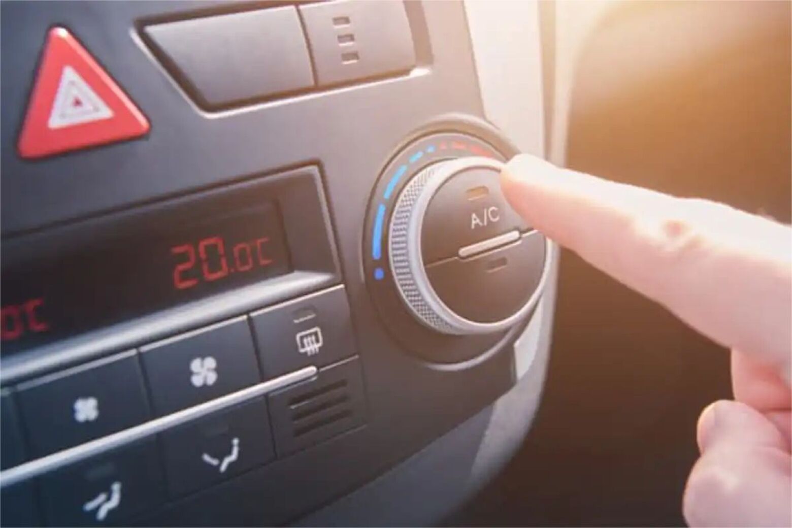 Como baixar a temperatura do carro em dias de muito calor