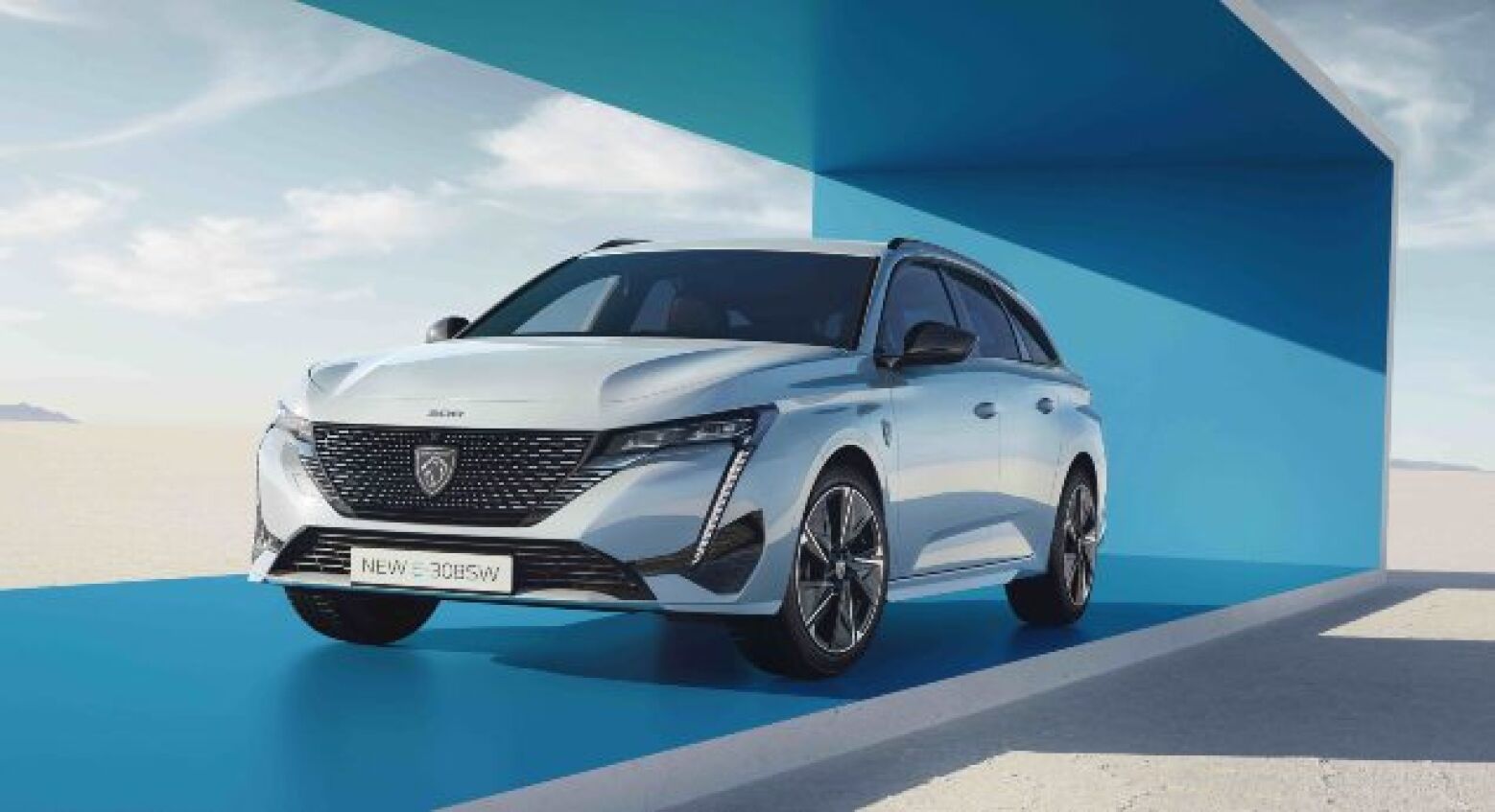 Versões e preços. Peugeot e-308 SW já pode ser encomendada em Portugal