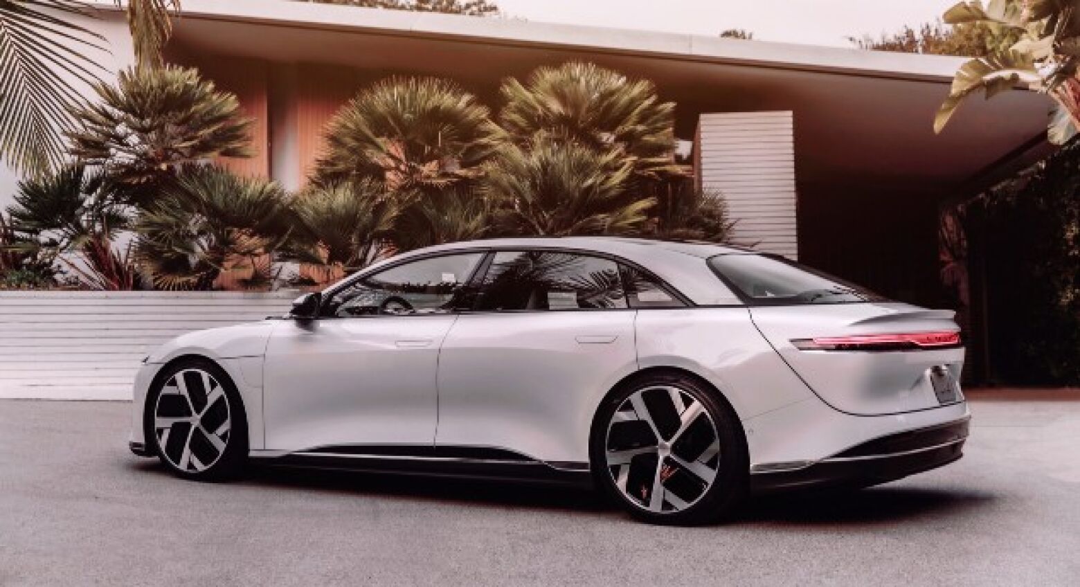 Para 2022. Lucid Air apresenta-se à Europa com 900 km de autonomia