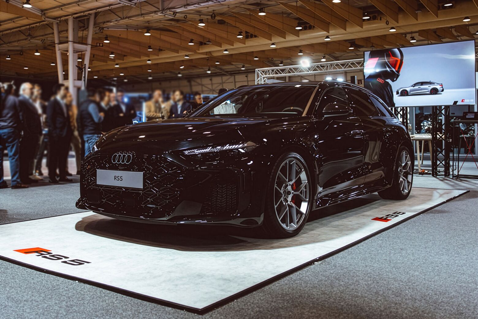 Audi RS5 chega no verão com 639 cv