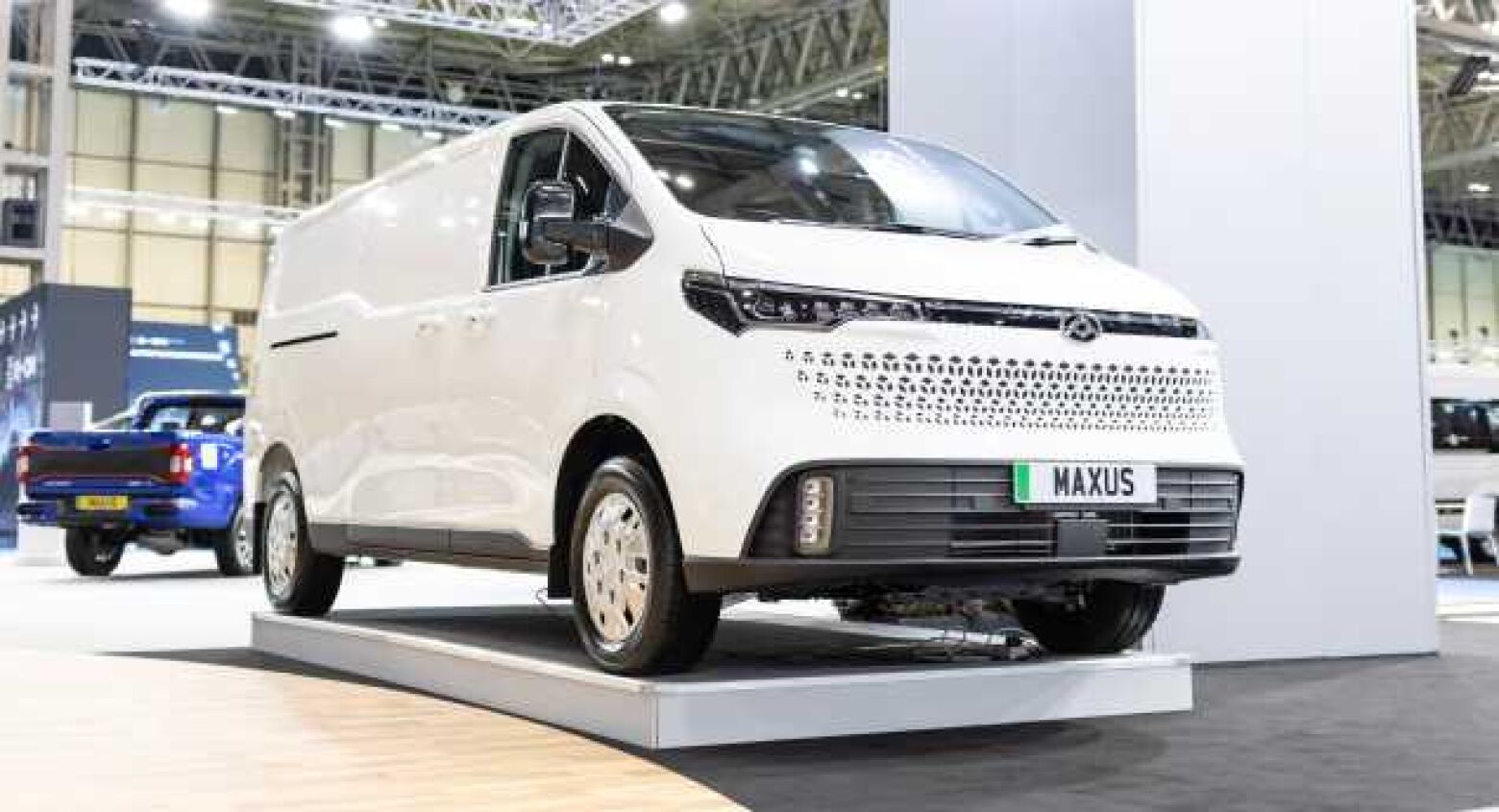 Maxus apresentou terceiro comercial elétrico eDeliver 7