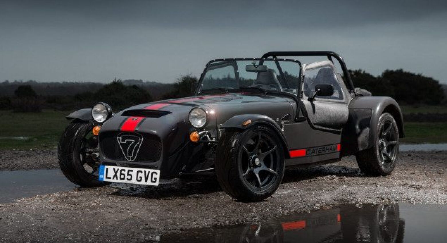 Complemento ao Seven. Caterham pondera desportivo EV de dois lugares