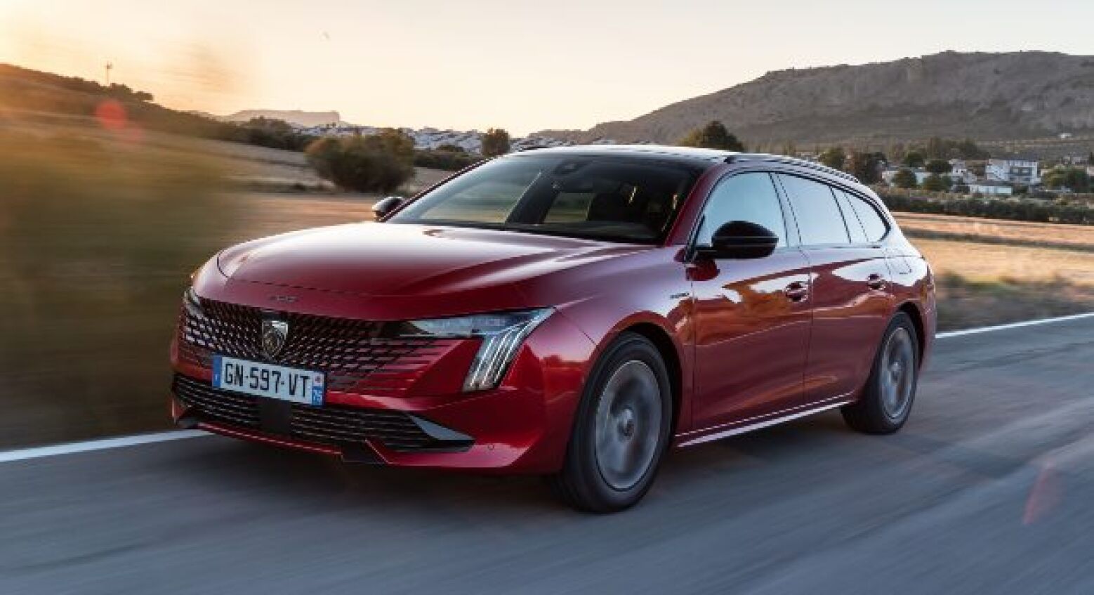 Leão está endiabrado! Peugeot 508 também se renova já em julho