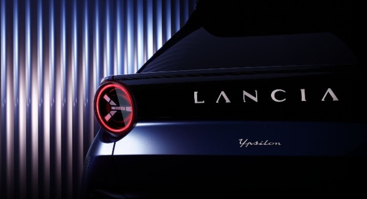 A par das primeiras fotos-espia. Lancia divulga o quarto teaser do futuro Ypsilon EV