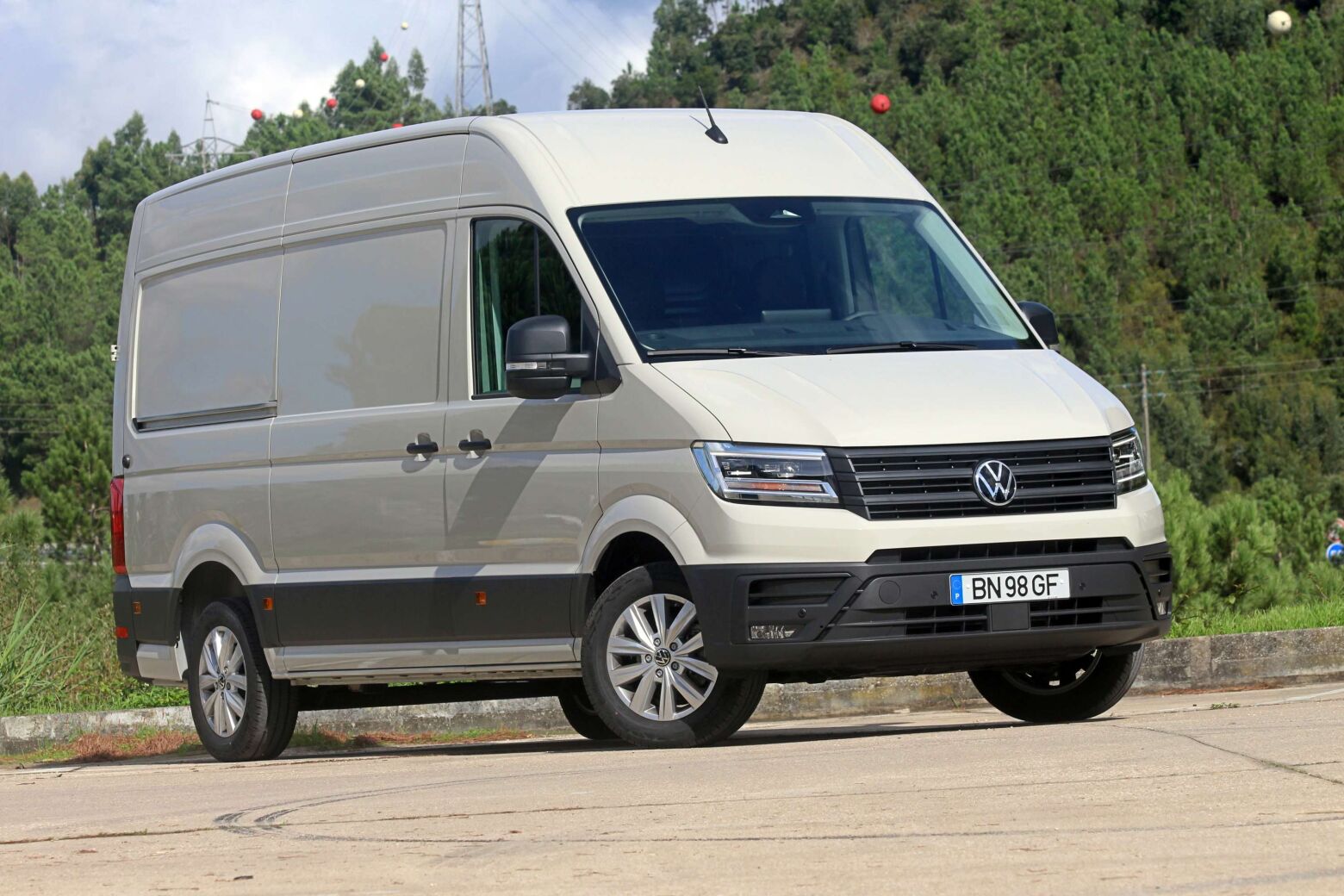 Volkswagen Crafter Cargo L3H3. Fasquia mais elevada