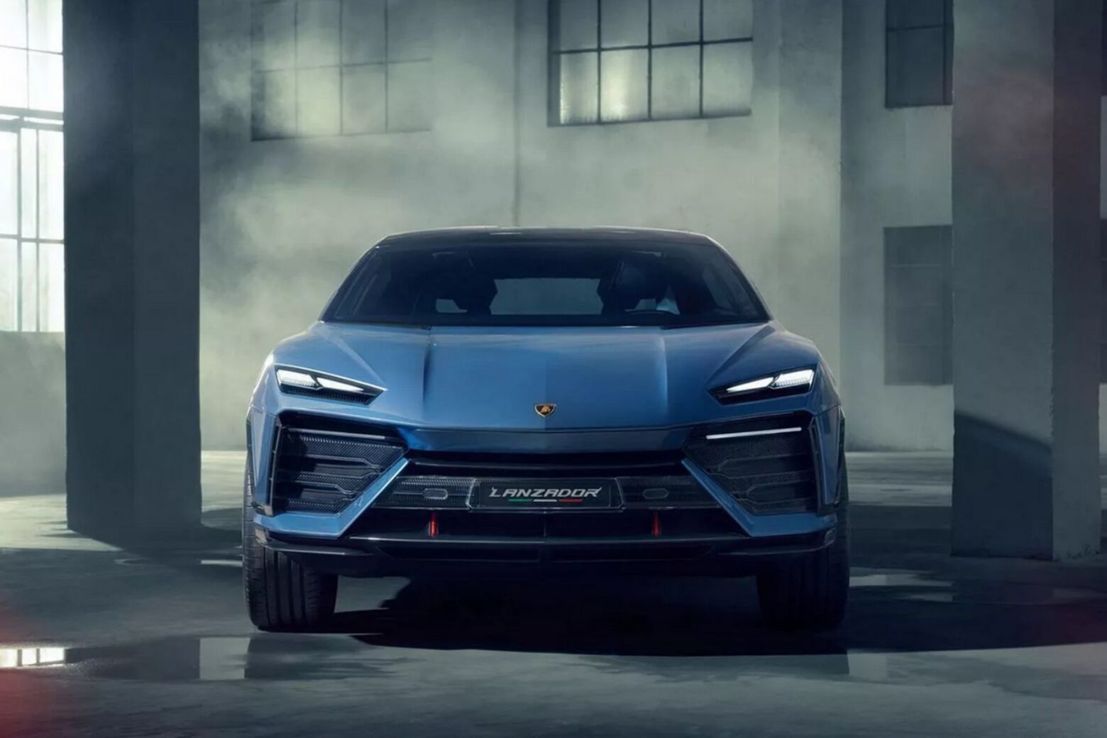 Lamborghini cancela primeiro el&eacute;trico e aposta nos h&iacute;bridos