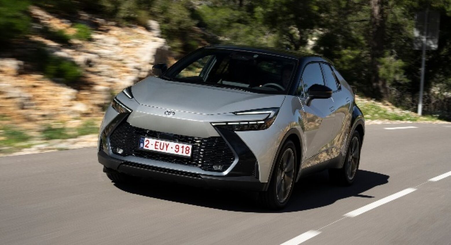 Entre outras novidades. Toyota C-HR reforça-se com PHEV… e 66 km de autonomia