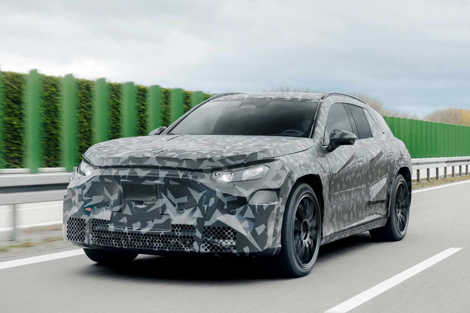 Mercedes-AMG está a desenvolver SUV elétrico com 1000 cv