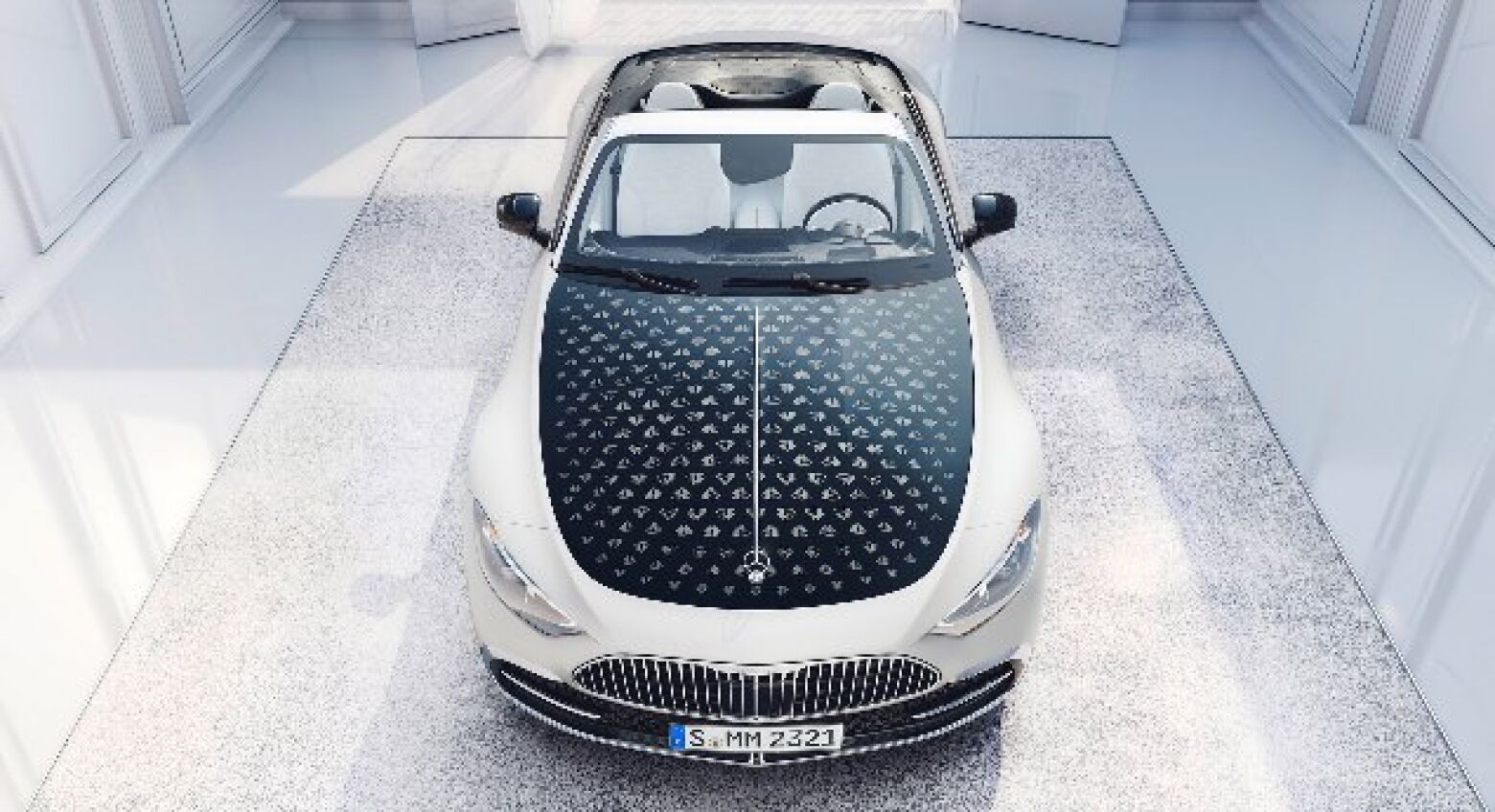 Depois de limousines e SUV. Maybach ganha descapotável de hiper-luxo