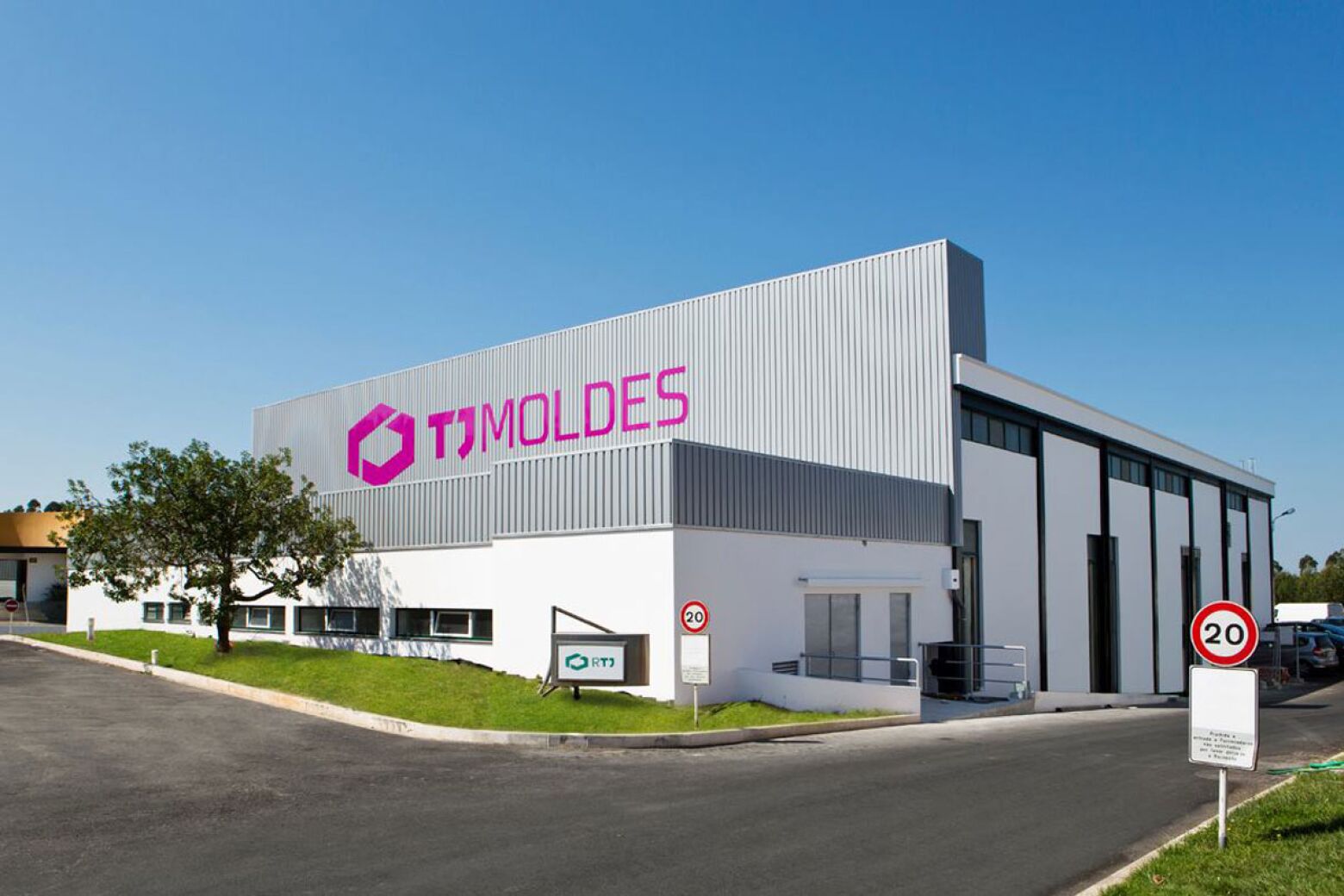 Tempestade destr&oacute;i f&aacute;brica de moldes e amea&ccedil;a cadeia da Porsche
