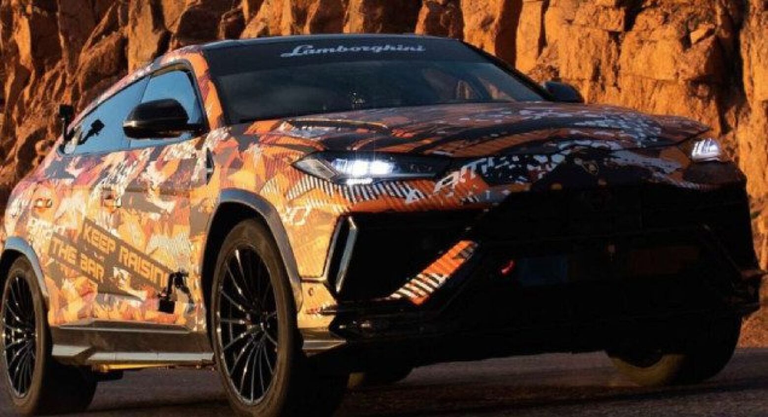 É a caça ao recorde! Lamborghini mostra o Urus com que vai atacar Pikes Peak