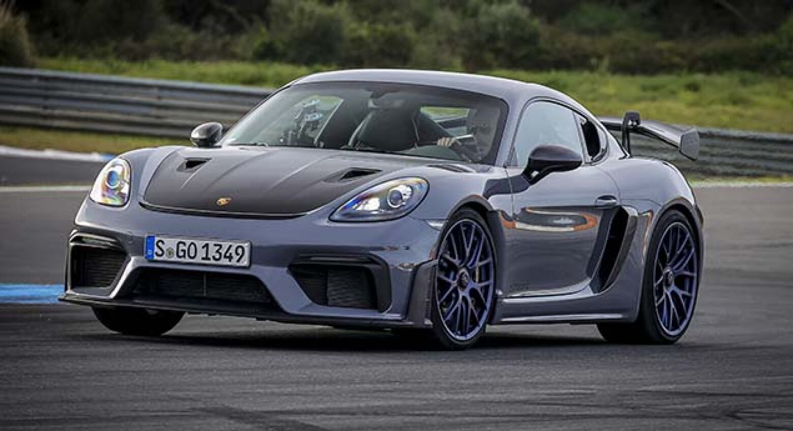 Porsche 718 Cayman GT4 RS. Purista