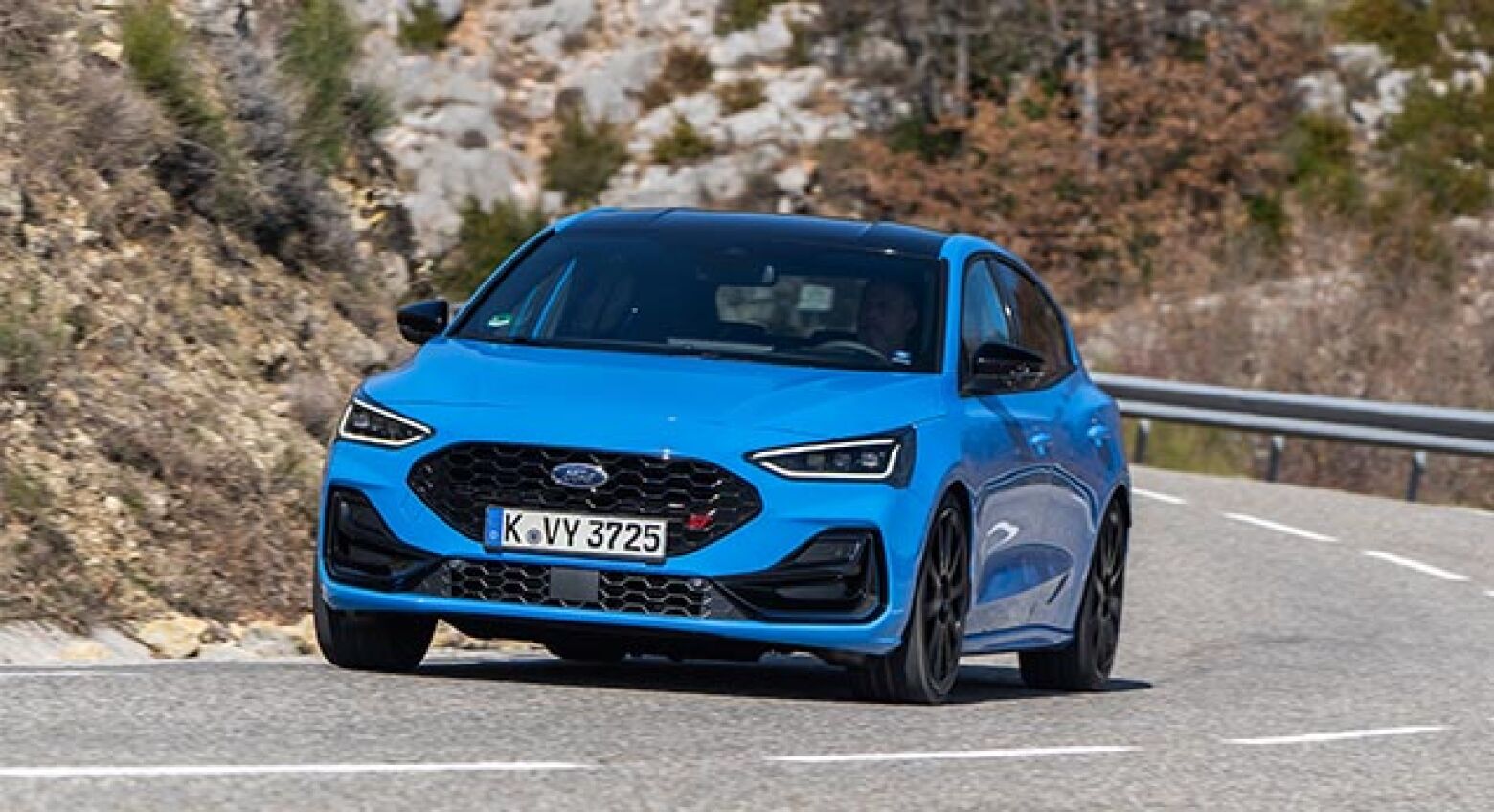 Ford Focus volta a ganhar versão desportiva ST Edition