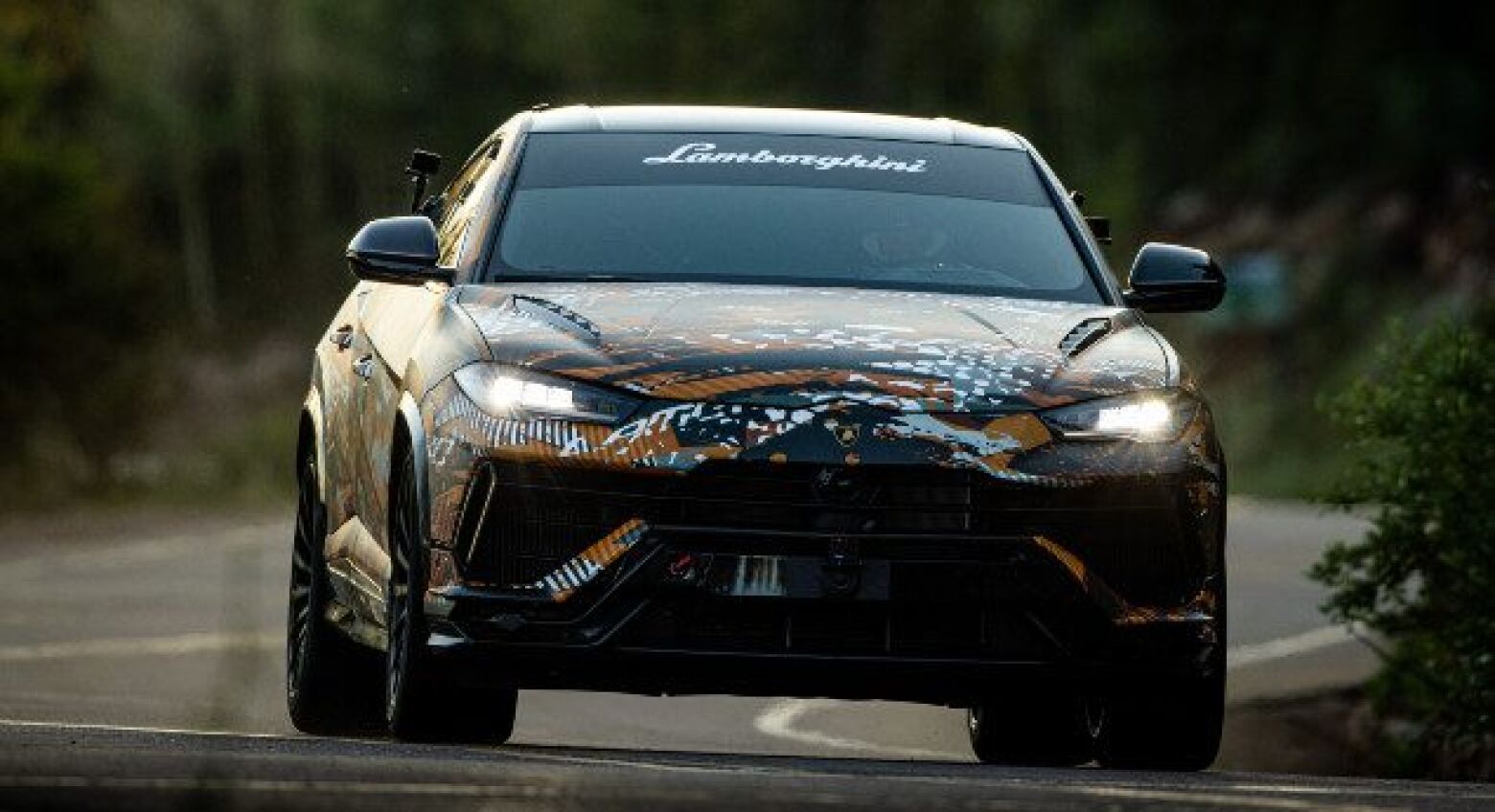 Repto concretizado! Lamborghini Urus é o novo recordista de Pikes Peak