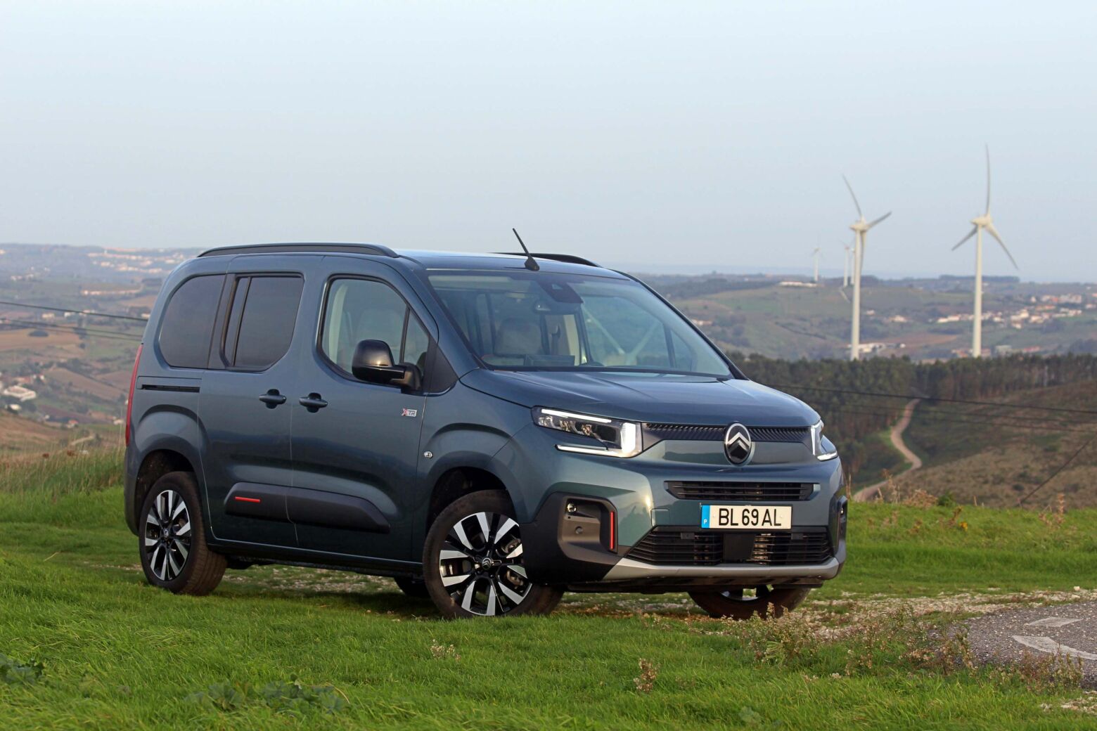 Citroën ë-Berlingo M MAX XTR. Quase tudo para dar certo