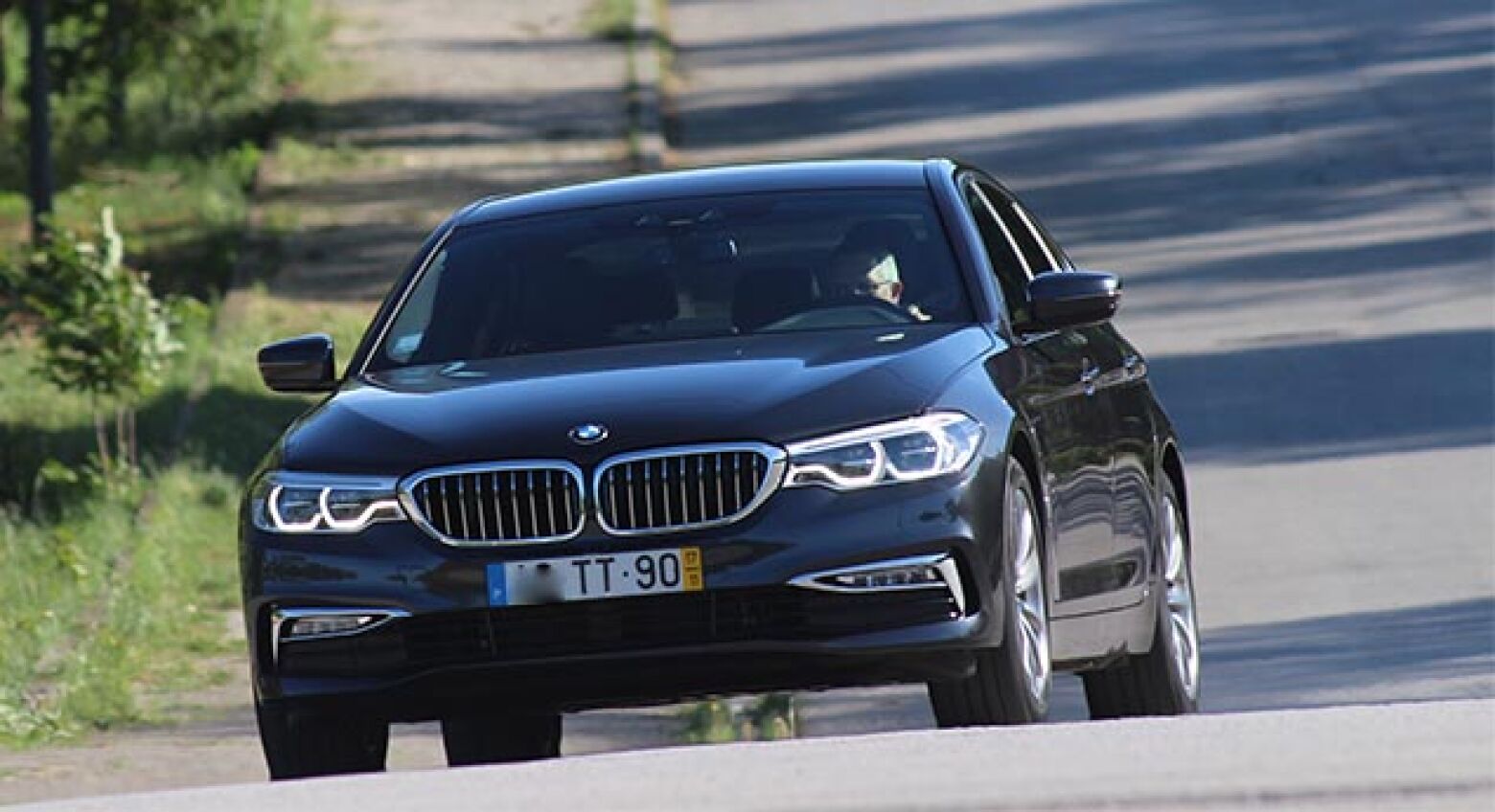 BMW. Manter o carro antigo pode ser melhor do que comprar um novo?