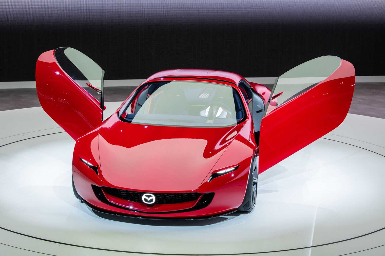Com motor rotativo. Mazda confirma produção de Iconic SP