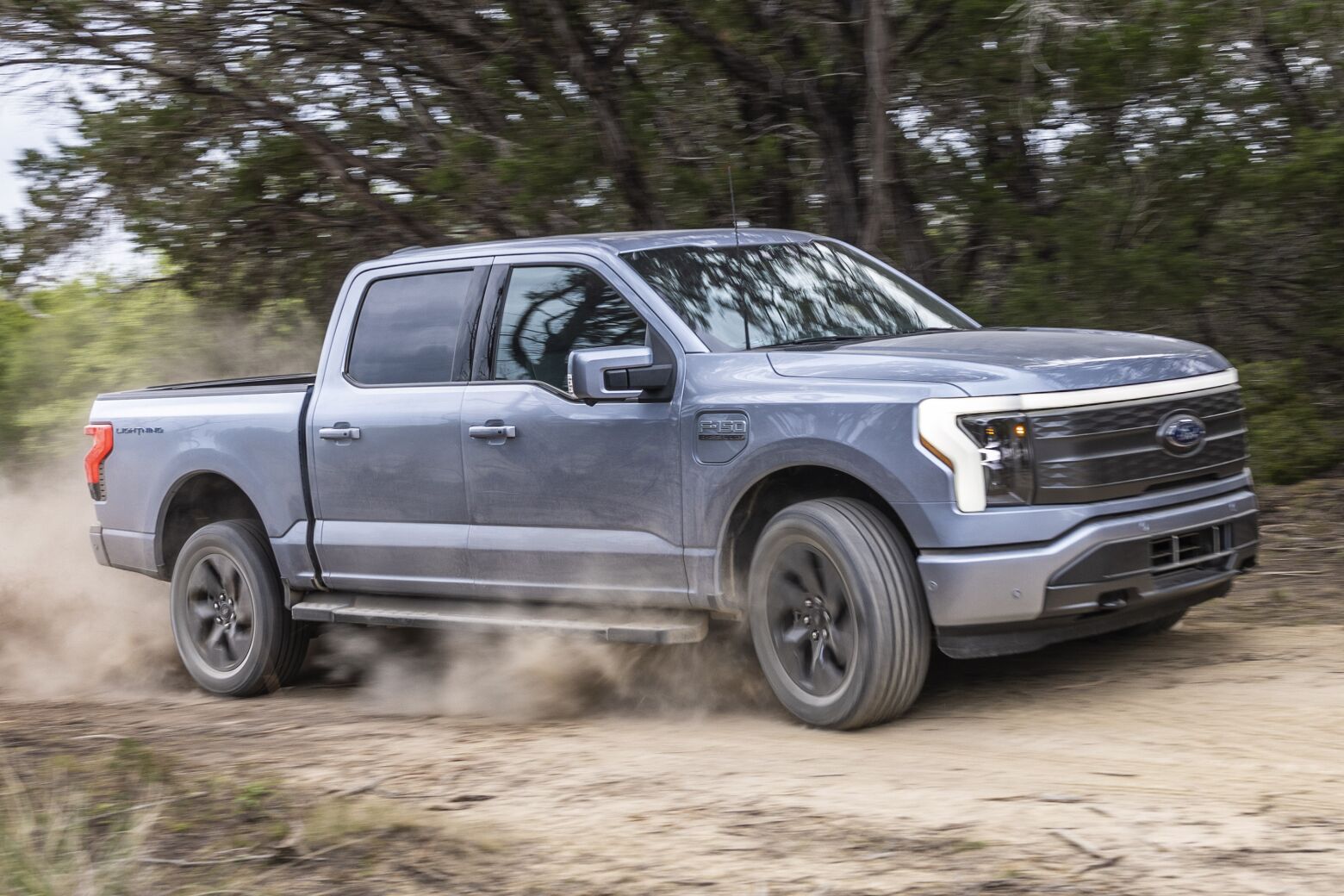 Ford revela primeira imagem da sua nova pick-up elétrica acessível