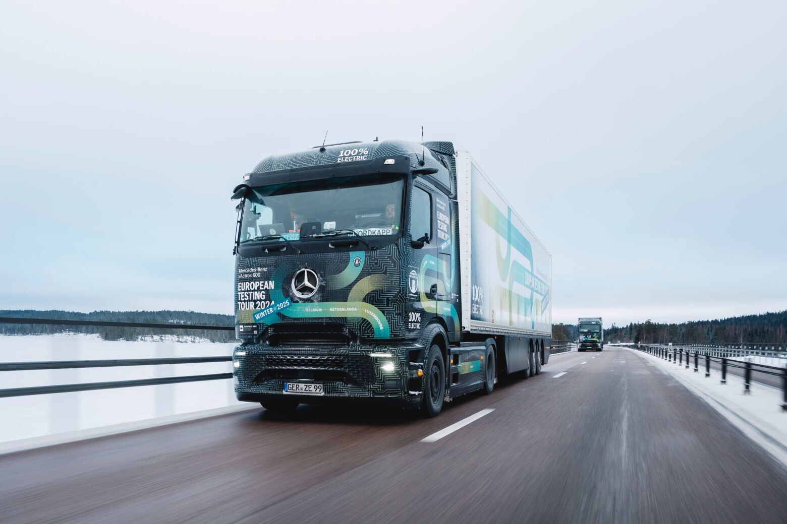 Mercedes-Benz eActros 600 supera teste do Ártico