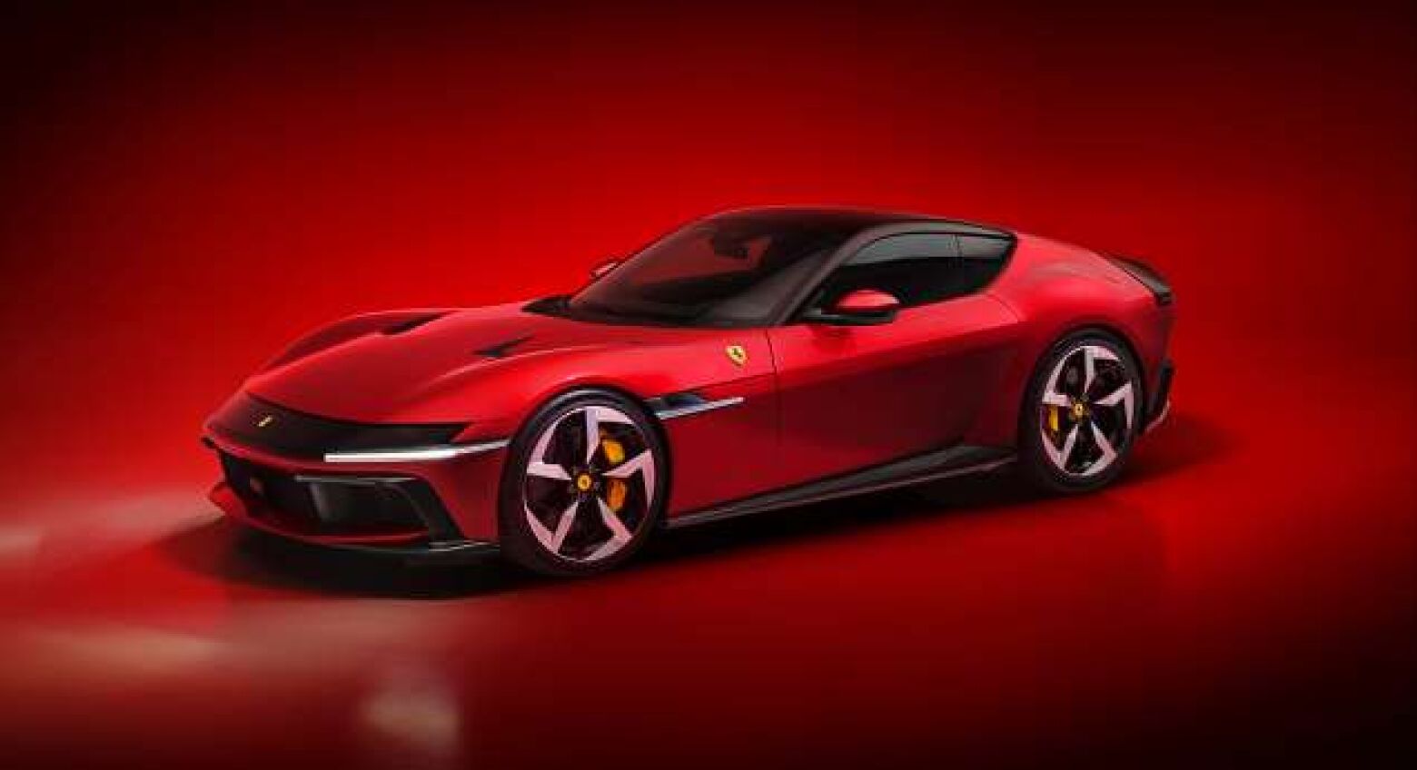 Ferrari. Sucessor do 812 Superfast chama-se… 12Cilindri