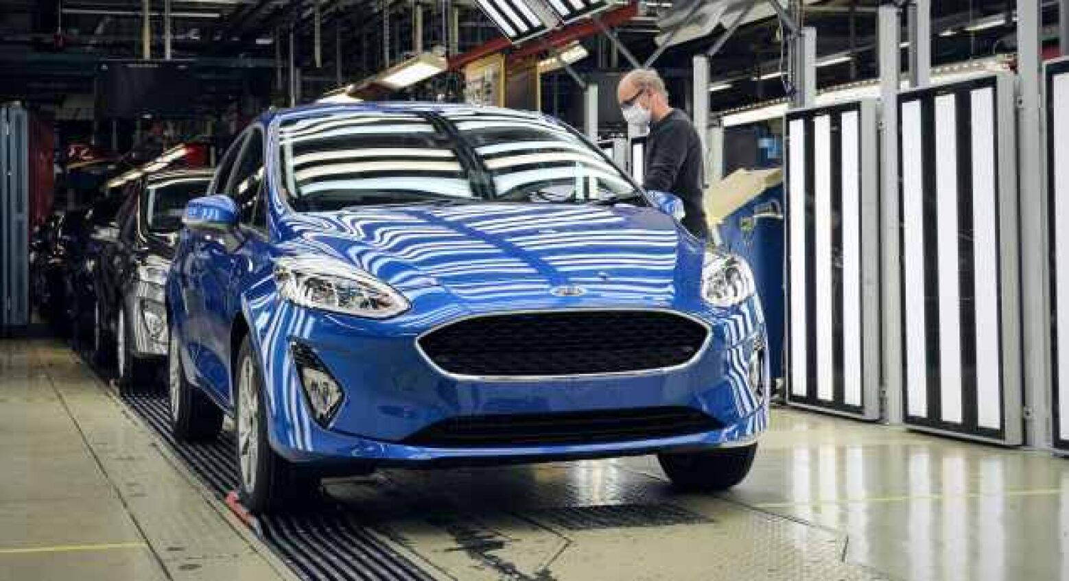 A culpa é... do futuro. Ford vai despedir 3.800 trabalhadores na Europa