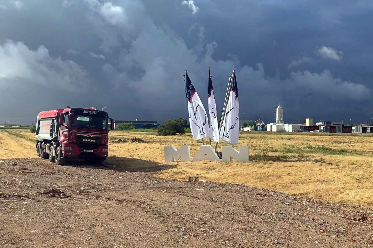 MAN Truck & Bus investe em novas instalações em Portugal