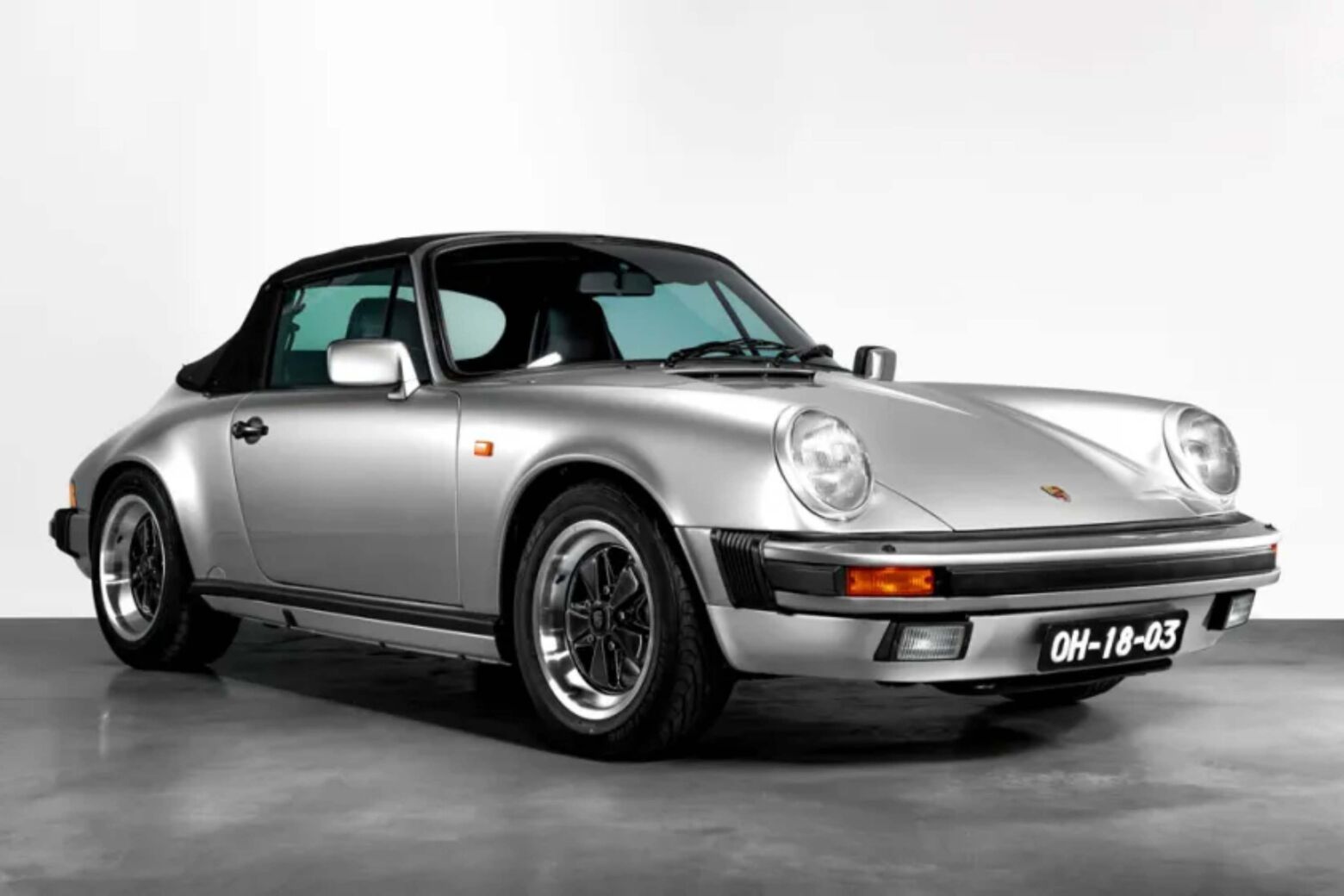 Porsche 911 de 1987 conduzido por Ayrton Senna está à venda