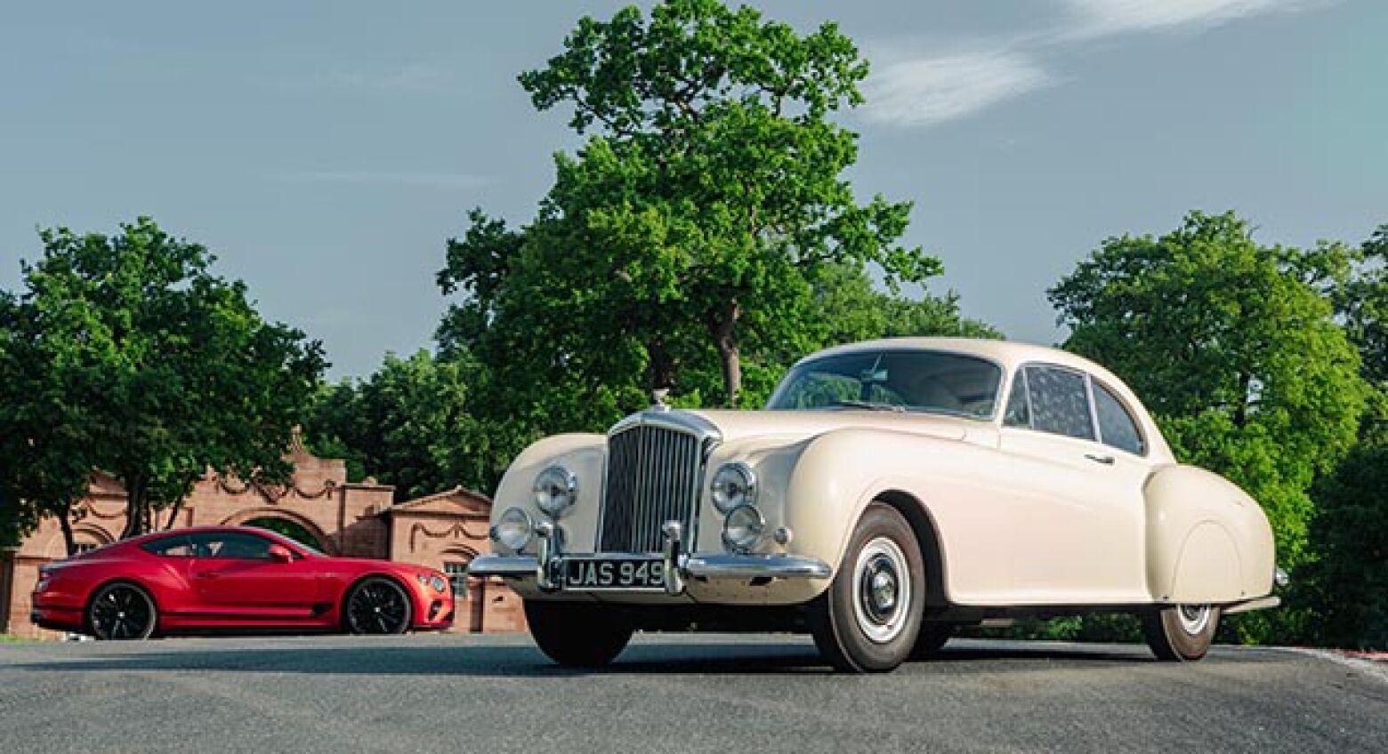 Icónico Bentley R-Type Continental surgiu em 1952