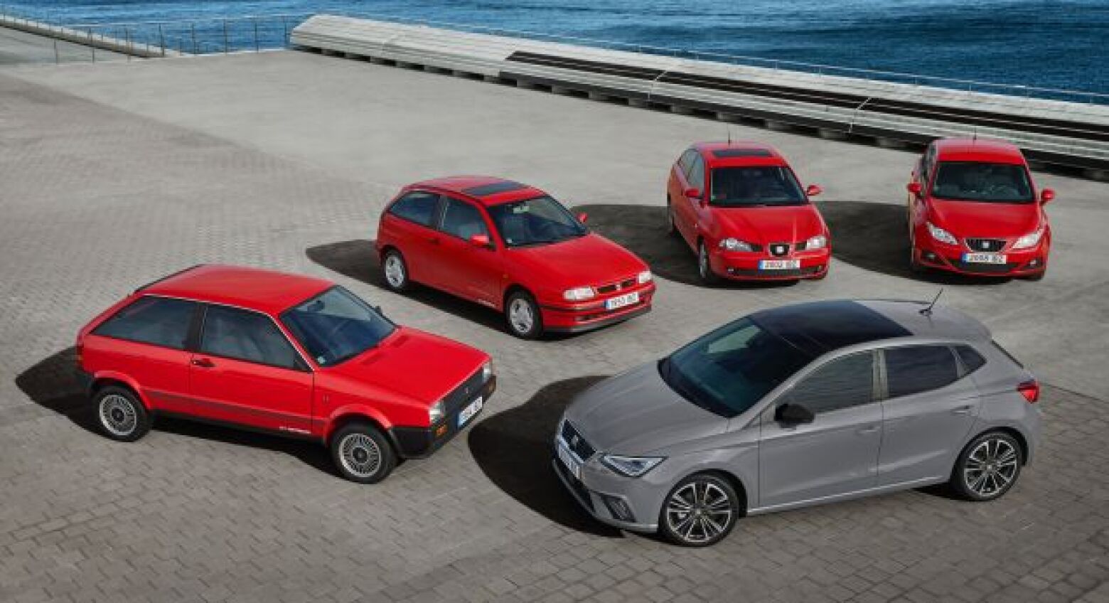 Seat Ibiza assinala 40 anos com edição limitada de aniversário