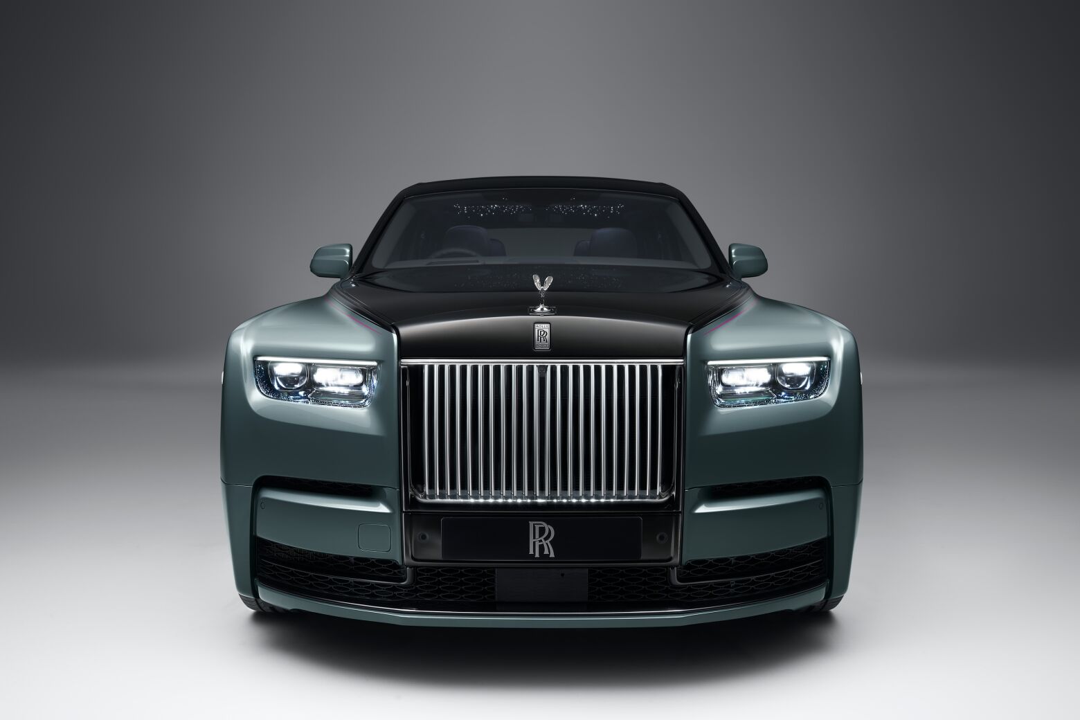 Rolls Royce celebra 100 anos do Phantom