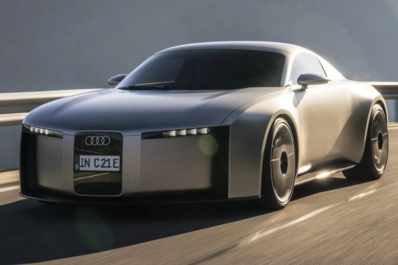 Audi Concept C j&aacute; rodou nas estradas p&uacute;blicas