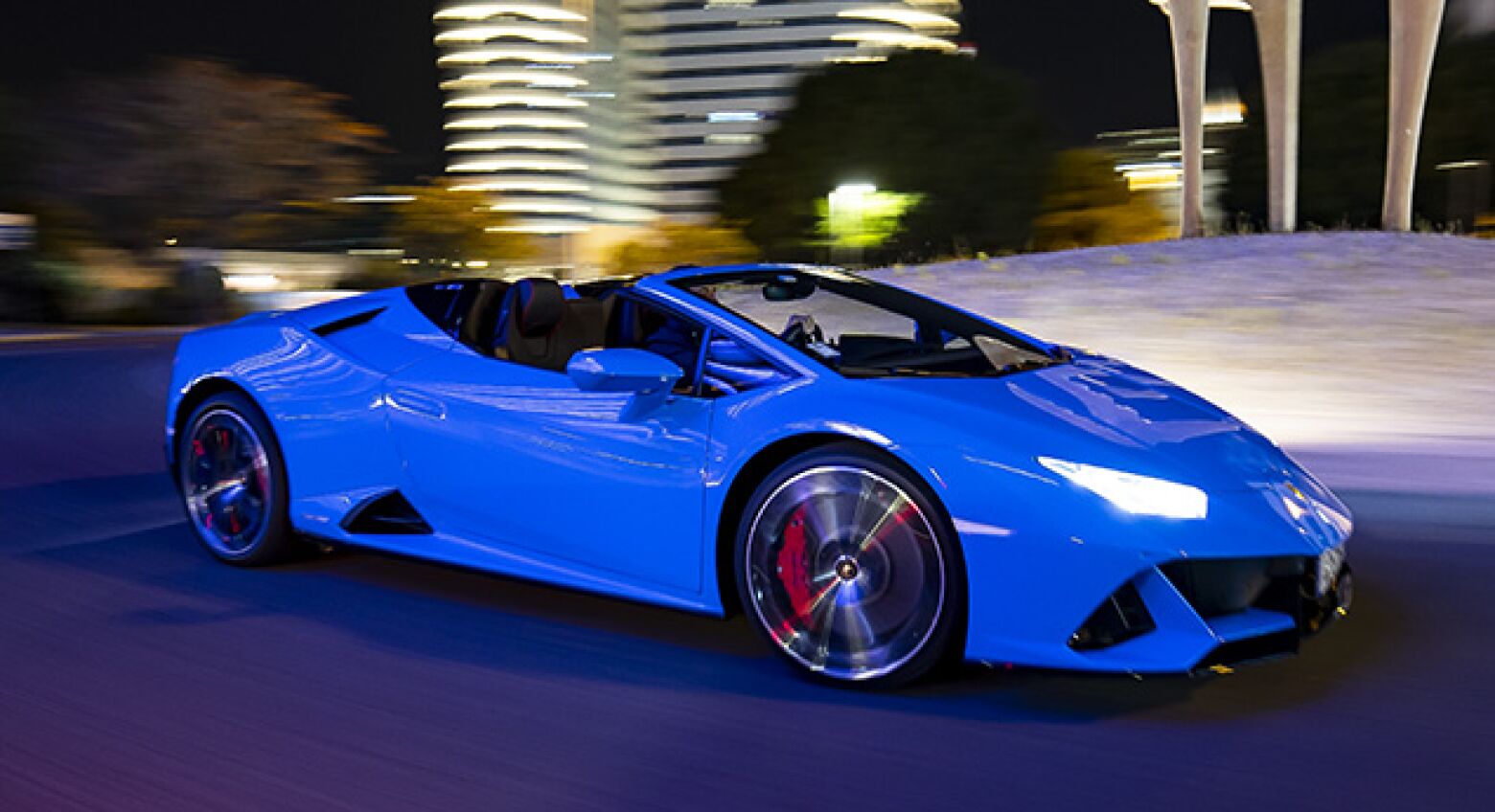 Lamborghini Huracán Evo Spyder. Street Racer