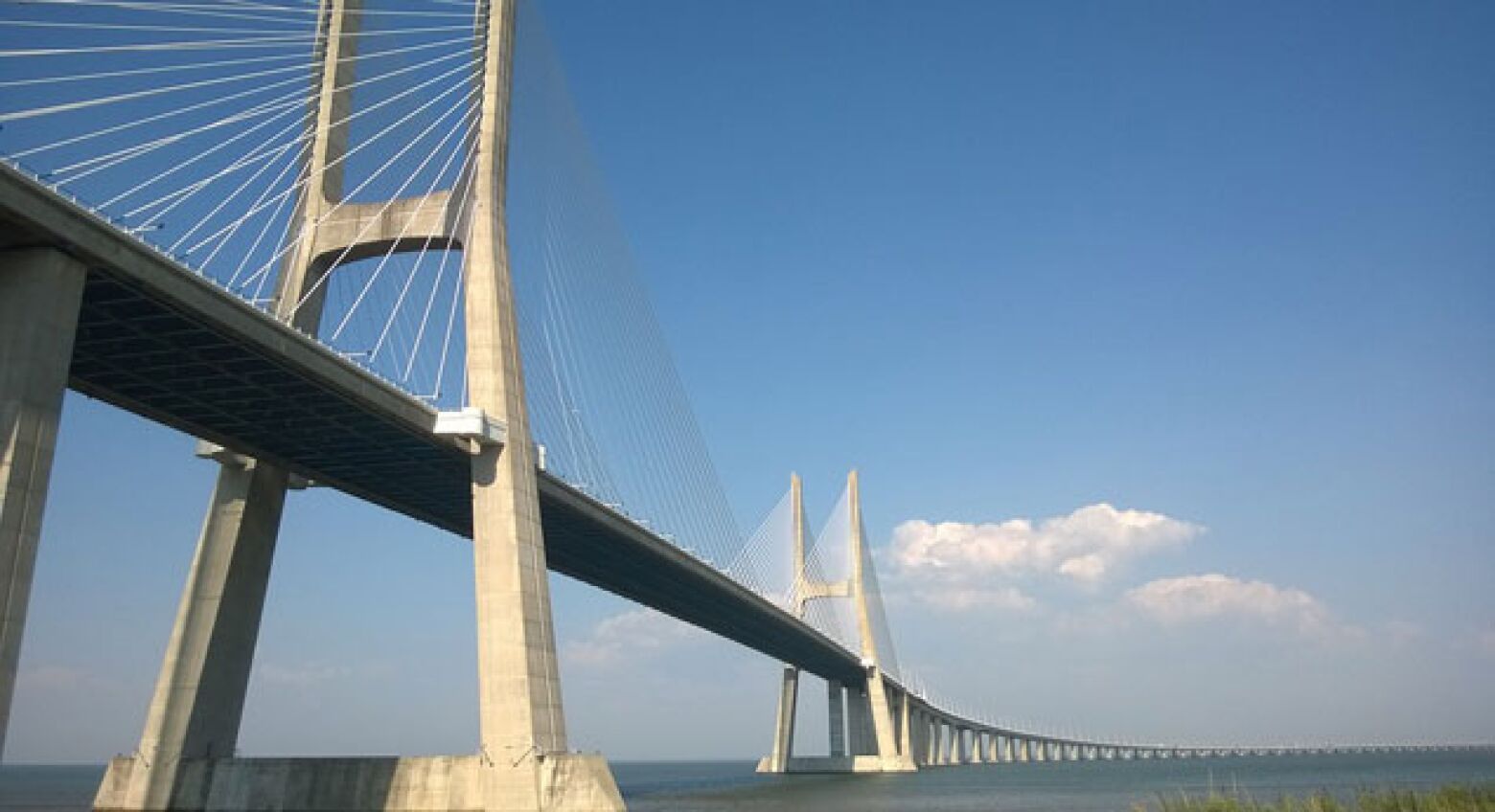 Ponte Vasco da Gama. Radares começam a multar este sábado