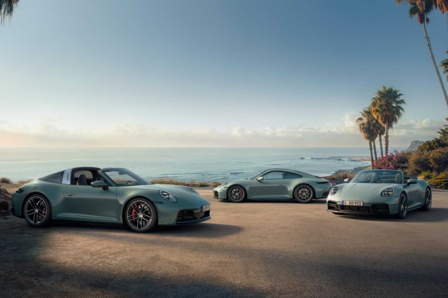 Porsche lança três novos 911 com tração integral e 480 cv