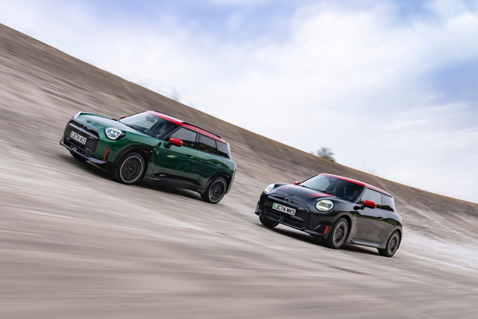 Mini apresenta primeiros John Cooper Works elétricos