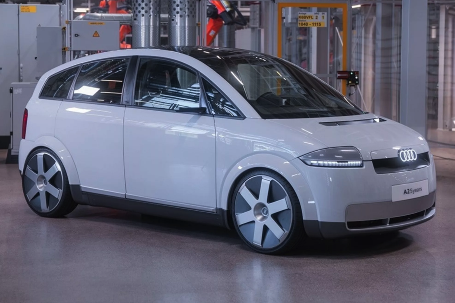 A2 E-tron. Audi reinventa modelo icónico como EV futurista