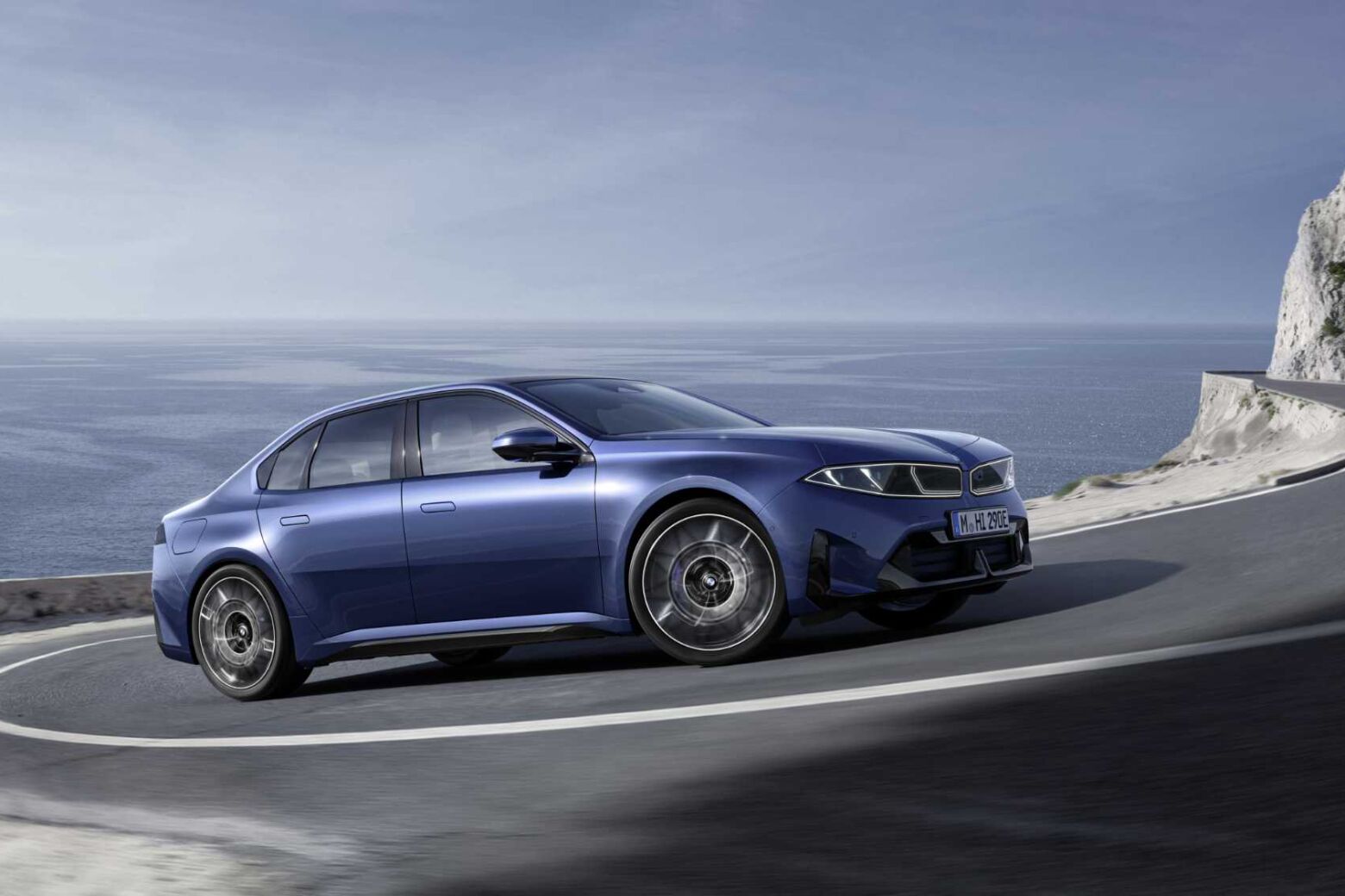 BMW apresenta novo Série 3 elétrico com autonomia até 900 km