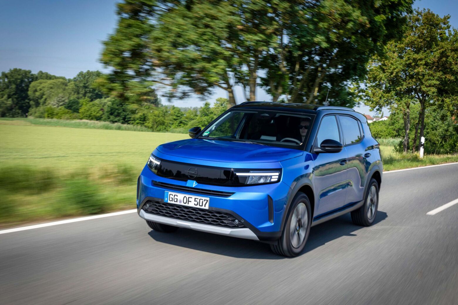 Opel reforça oferta do Frontera com versão de sete lugares