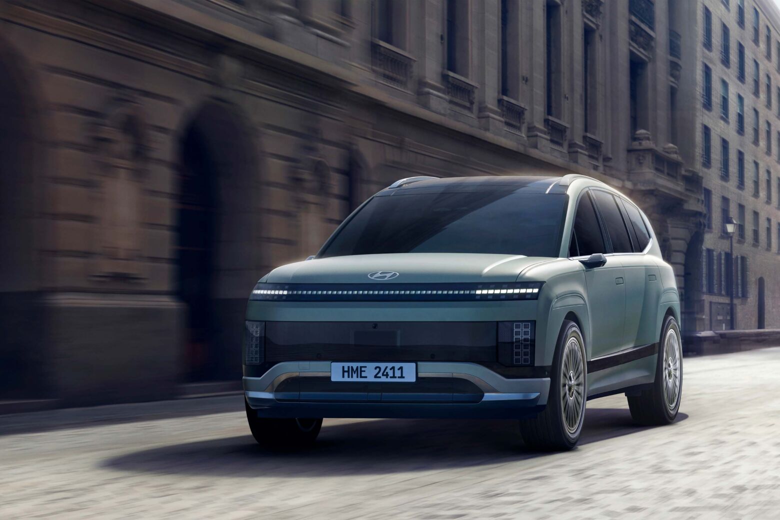 Hyundai faz piada com 6 e 9 e torna-se alvo no Threads