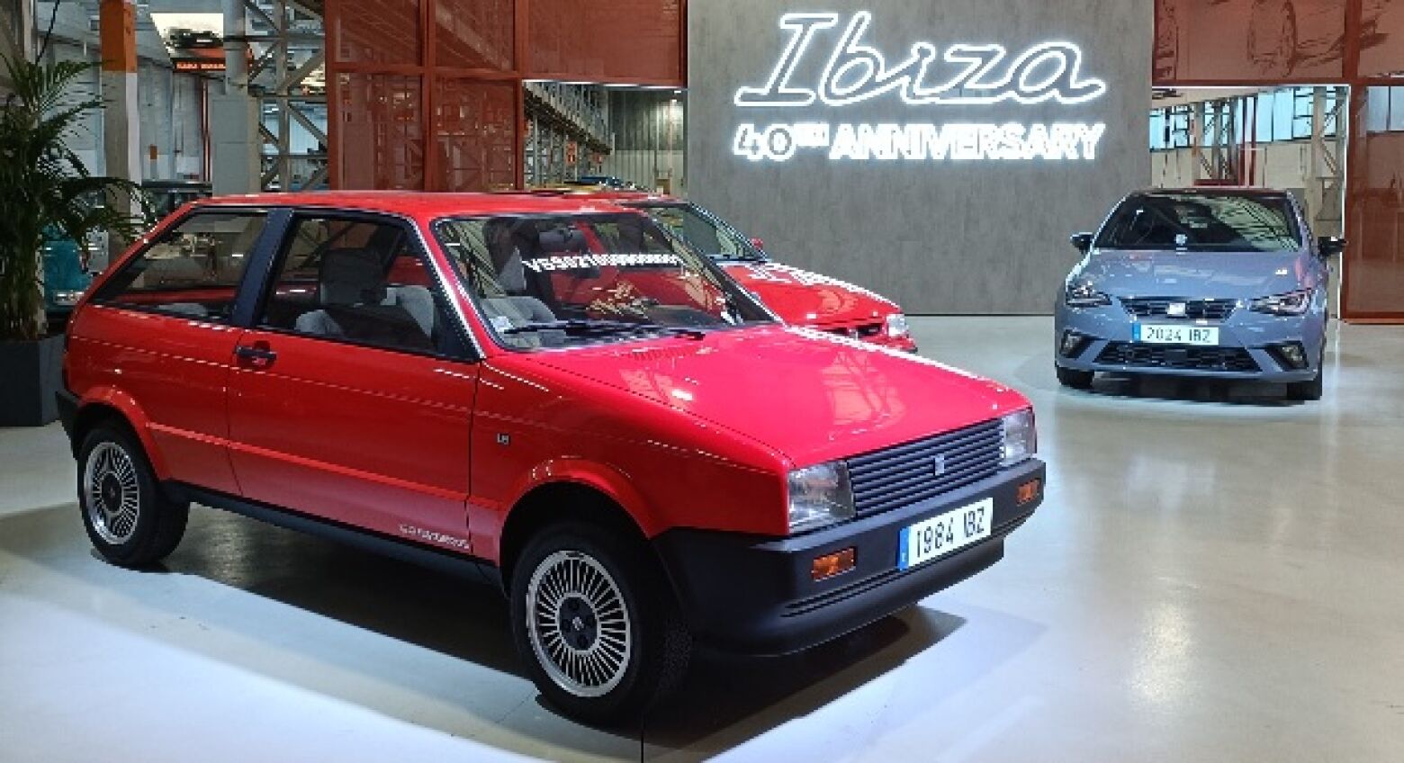 Seat Ibiza faz 40 anos e nós fomos à festa. Que jovem está miúdo!...