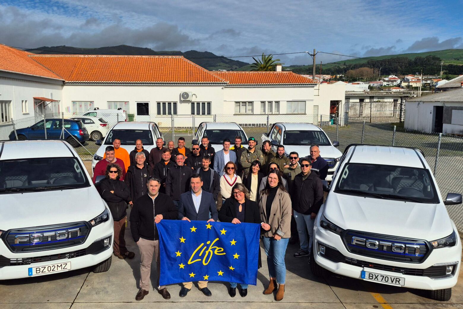 Frota ambiental dos A&ccedil;ores integra nove Foton eTunland