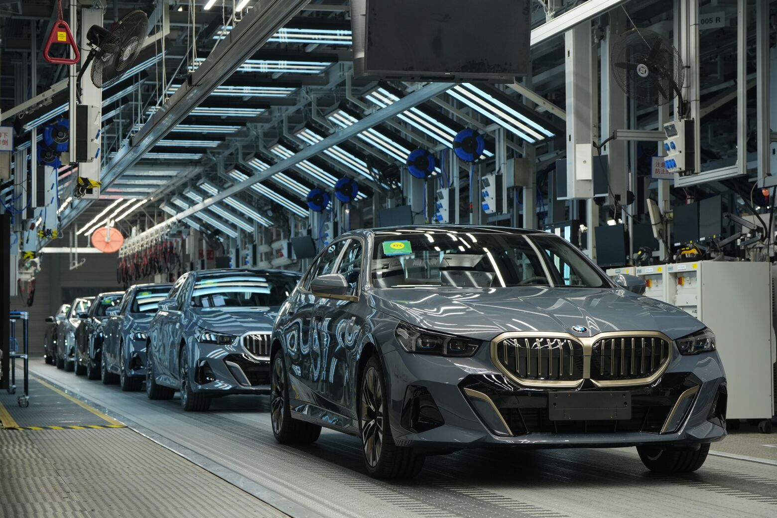 BMW e Alibaba unem forças para IA automóvel na China