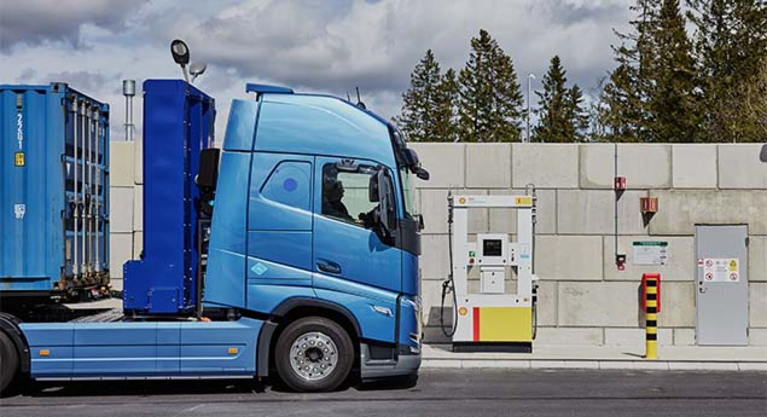 Volvo Trucks já iniciou testes com camiões a hidrogénio